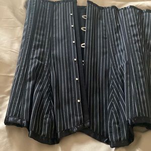 Steel boned 26 in play girl corset